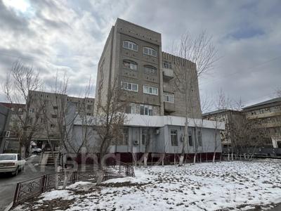 2-комнатная квартира · 52.8 м² · 5/5 этаж, Қазбек би 45 за 8.8 млн 〒 в 