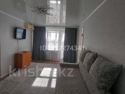 2-комнатная квартира · 42 м² · 4/5 этаж, Абая за 8 000 ₸ в Балхаше