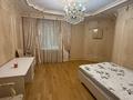 4-комнатная квартира · 100 м² · 5/15 этаж, Ходжанова 76 за 750 000 ₸ в Алматы, Бостандыкский р-н — фото 9