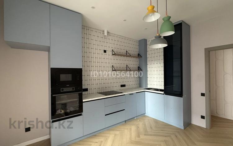 3-бөлмелі пәтер · 93 м² · 1/12 қабат, Торекулова 95/1, бағасы: 850 000 ₸ в Алматы, Алмалинский р-н — фото 2