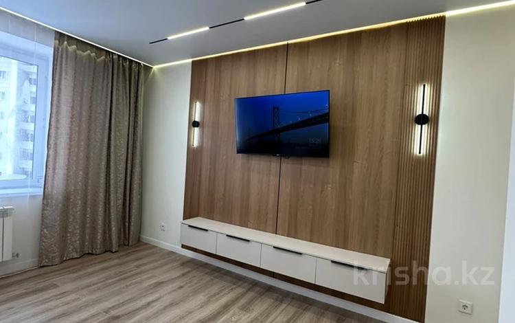 3-комнатная квартира · 69 м² · 12/13 этаж, Тауелсиздик 34/9 — Момыш Улы за 37.7 млн ₸ в Астане, Алматы р-н — фото 2