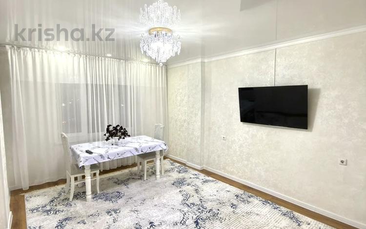 2-бөлмелі пәтер · 64 м² · 6/9 қабат, Зачаганск пгт ш/а., Монкеулы, 83/2, бағасы: 21 млн ₸ в Уральске, мкр. Зачаганск пгт — фото 2