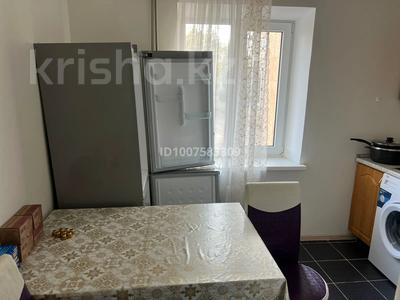 2-комнатная квартира · 50 м² · 2/5 этаж, мкр Центральный, Сатпаева 36 за 200 000 ₸ в Атырау