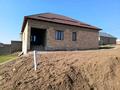 Отдельный дом · 6 комнат · 150 м² · 10 сот., квартал Жулдыз — Асфальт, свет, вода за 25 млн ₸ в Шымкенте, Енбекшинский р-н