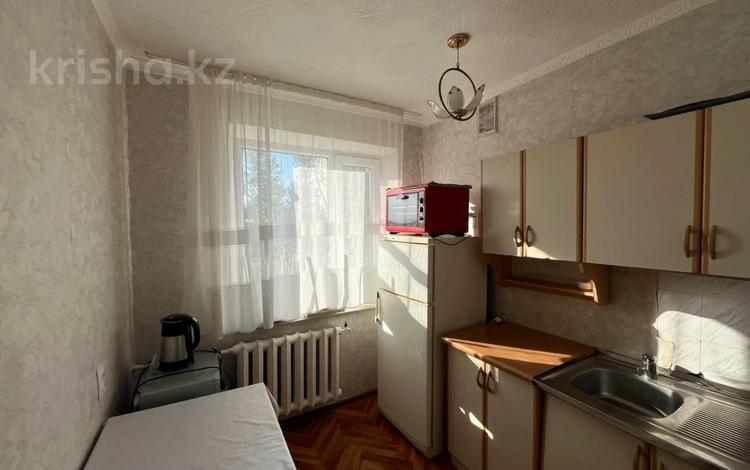 1-бөлмелі пәтер · 30 м² · 5/5 қабат, мкр Юго-Восток, Республика 20, бағасы: 12.8 млн ₸ в Караганде, Казыбек би р-н — фото 4