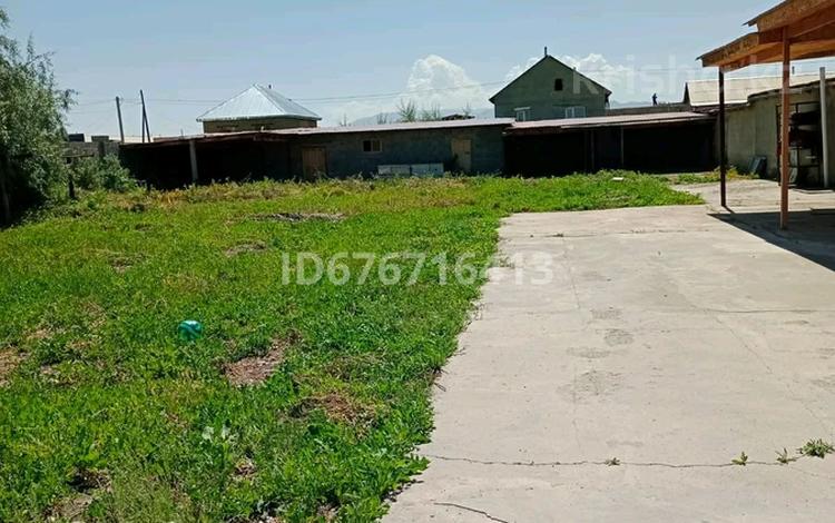 Отдельный дом · 3 комнаты · 70 м² · 10 сот., Нур массив за 11 млн 〒 в Жамбылской обл., Байзак — фото 2