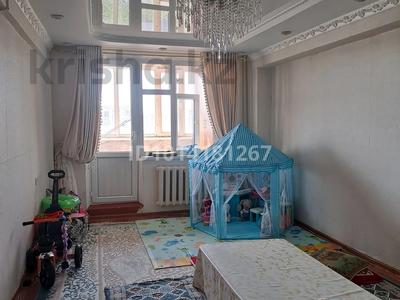 3-комнатная квартира · 58.8 м² · 4/5 этаж, мкрн Акмечеть 18, кв 7 — Пересечение улиц Журба/Саламатова за 17 млн ₸ в 