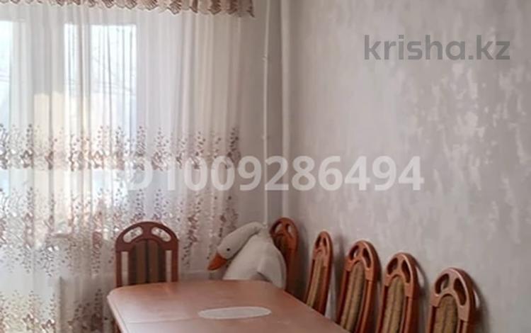 3-бөлмелі пәтер · 77.9 м² · 2/5 қабат, Алкей Маргулана 3 А, бағасы: 26 млн ₸ в Экибастузе — фото 3