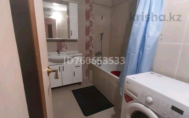 2-комнатная квартира · 74 м² · 5/23 этаж, 15-й мкр 69 за 32 млн ₸ в Актау — фото 2