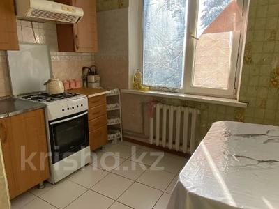 2-комнатная квартира · 45.2 м² · 5/5 этаж, Привокзальный 5 15 за 12.5 млн 〒 в Атырау, мкр Привокзальный-5