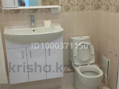 Аренда квартир в Астане: 1-комнатная квартира · 40.41 м² · 8/9 этаж · помесячно, Толе би 61 за 210 000 〒 1-комнатная квартира · 40.41 м² · 8/9 этаж · помесячно, Толе би 61 за 210 000 〒 в Астане, Нура р-н