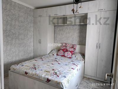 4-комнатная квартира · 60 м² · 4/5 этаж, Махамбета — Драмтеатр за 19 млн 〒 в Атырау