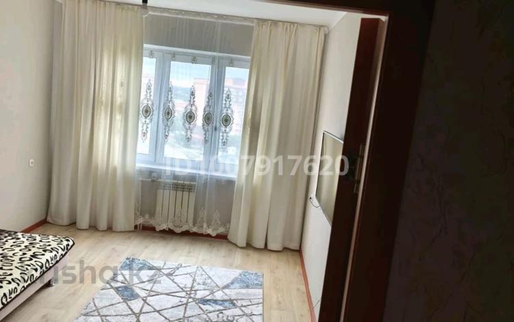 2-комнатная квартира · 60 м² · 8/9 этаж, мкр. Зачаганск пгт, Мөңкеұлы 85/6 120 за 23 млн 〒 в Уральске — фото 2