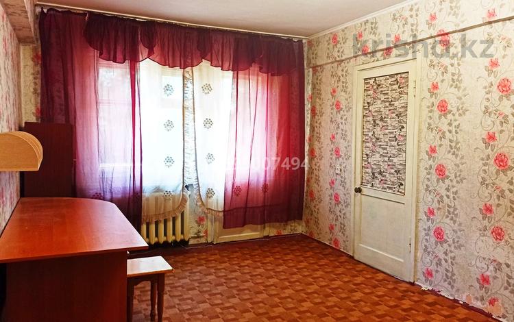 2-бөлмелі пәтер · 44 м² · 2/5 қабат, Амре Кашаубаева 5 — Площадь Ушакова, бағасы: 130 000 ₸ в Усть-Каменогорске, Ульбинский — фото 2