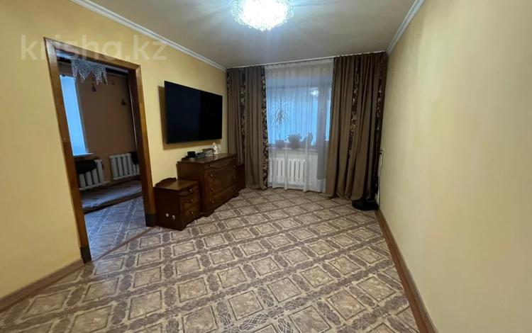 3-комнатная квартира · 50.9 м² · 1/5 этаж, Аймаутова 180 за 21 млн ₸ в Семее — фото 2