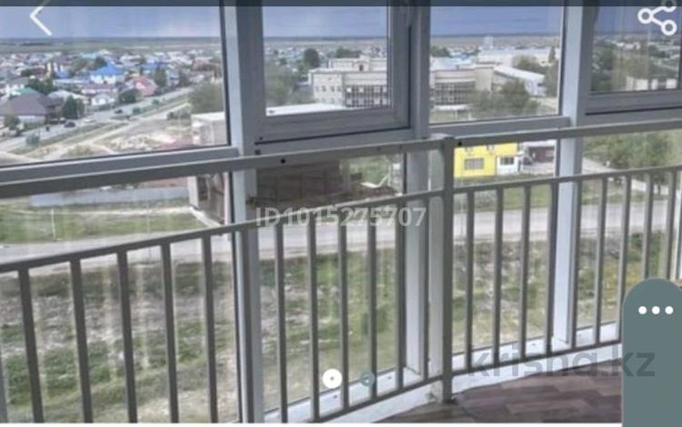 2-комнатная квартира · 64 м² · 8/9 этаж, 10 микрорайон 24 — На против Поликлиники за 17 млн ₸ в Аксае — фото 2
