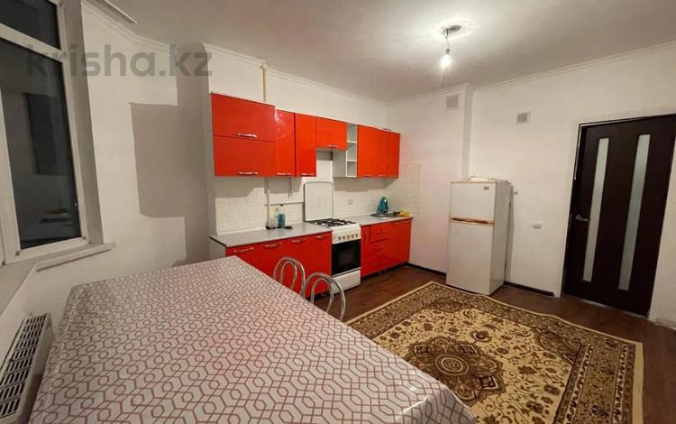3-комнатная квартира · 82 м² · 4/9 этаж, мкр Мамыр-3 за 50 млн ₸ в Алматы, Ауэзовский р-н — фото 2