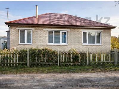 Отдельный дом · 4 комнаты · 93 м² · 8 сот., Интернациональная 27-1 за 18 млн 〒 в Акколе