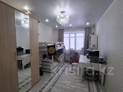 3-комнатная квартира · 103.9 м² · 7/9 этаж, Громовой за 50 млн ₸ в Уральске
