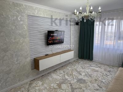 2-комнатная квартира · 45 м² · 4/5 этаж, мкр Лесхоз, Кубаш Медеубаев 12 за 15.5 млн 〒 в Атырау