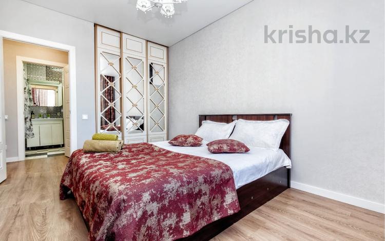 1-бөлмелі пәтер · 45 м², Республики 23/1, бағасы: 2 000 ₸ в Астане, р-н Байконур — фото 2