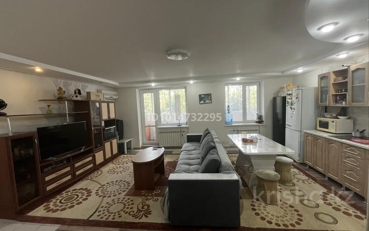 3-комнатная квартира · 78 м² · 1/10 этаж, 6-й микрорайон 2 за 250 000 ₸ в Костанае — фото 2