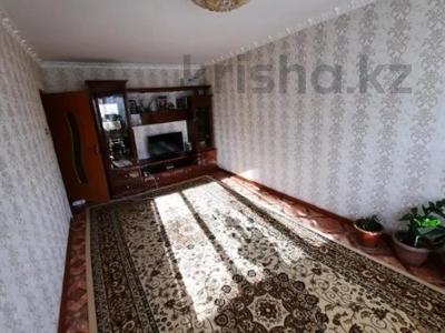 2-комнатная квартира · 54 м² · 2/5 этаж, мкр Шанхай 4к2 за 12.5 млн ₸ в Актобе