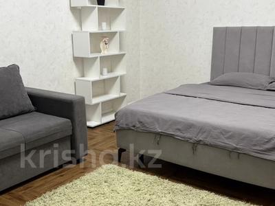 1-комнатная квартира · 42 м² · 2/10 этаж, мкр Юго-Восток, Дюсембекова 83/2 — Караганда Арена, центр бокса С. Сапиева за 13 000 ₸ в Казыбек би р-н