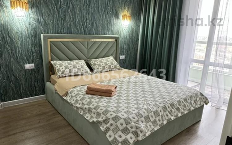 2-бөлмелі пәтер · 46 м² · 16/17 қабат, Степной 2 ш/а., Республики, бағасы: 20 000 ₸ в Караганде, Казыбек би р-н — фото 66