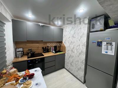 2-комнатная квартира · 48 м² · 1/5 этаж, Караменде би 74 за 150 000 ₸ в Балхаше