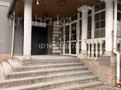 Свободное назначение, офисы, магазины и бутики, общепит, салоны красоты, фитнес и спорт, медцентры и аптеки, образование, развлечения, конференц-залы, кабинеты и рабочие места, студии · 225 м² за ~ 3 млн 〒 в Алматы, Бостандыкский р-н