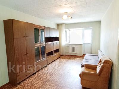 2-комнатная квартира, 42 м², 2/4 этаж помесячно, Жансугурова 226 за 80 000 〒 в Талдыкоргане
