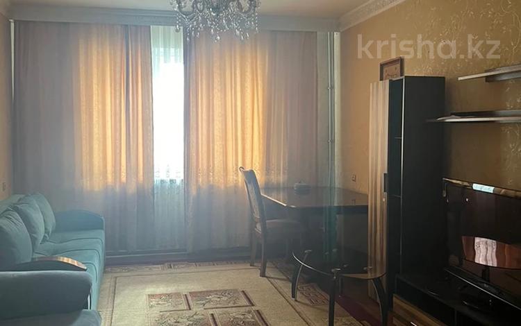 2-комнатная квартира · 65 м² · 3/6 этаж, Аль-Фараби за 300 000 ₸ в Алматы, Бостандыкский р-н — фото 2