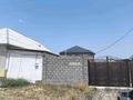 Отдельный дом · 2 комнаты · 40 м² · 10 сот., Жалантос Бахадүр 31 — Оралман жақта,14 мектепке қарама қарсы за 15 млн 〒 в Туркестане
