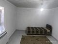 Отдельный дом · 2 комнаты · 40 м² · 10 сот., Жалантос Бахадүр 31 — Оралман жақта,14 мектепке қарама қарсы за 15 млн 〒 в Туркестане — фото 2