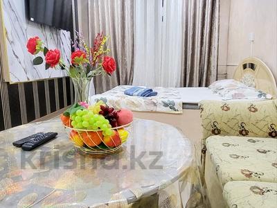 1-комнатная квартира · 32 м² · 4/4 этаж, Республика 11 — Центр за 2 500 ₸ в Шымкенте, Аль-Фарабийский р-н