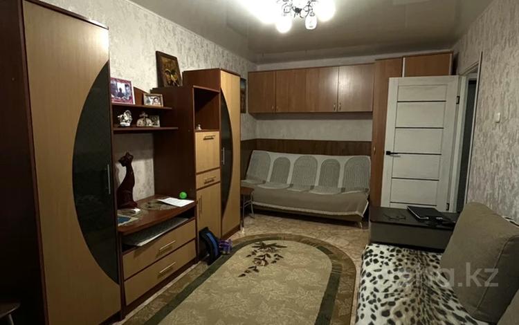 1-комнатная квартира · 35.1 м² · 5/5 этаж, Кунаева — 6мкрн за 13.5 млн ₸ в Уральске — фото 2