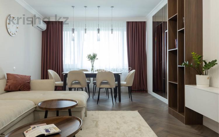 3-комнатная квартира · 96 м² · 12/24 этаж, Сауран 15 за 850 000 ₸ в Астане, Есильский р-н — фото 2