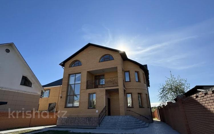 Отдельный дом · 5 комнат · 459.5 м² · 9.73 сот., Астана 236 — Розы Люксембург за 1.5 млн ₸ в Павлодаре — фото 2