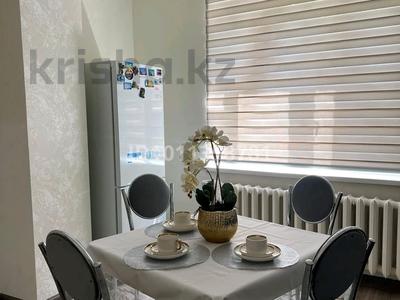 1-бөлмелі пәтер · 42 м² · 2/13 қабат, мкр Комсомольский, Мангилик Ел 19 — ЖК Айсанам с пересечением Алматы Абу Дали плаза, ген прокуратура ботанический сад, бағасы: 18 000 ₸ в Астане, Есильский р-н