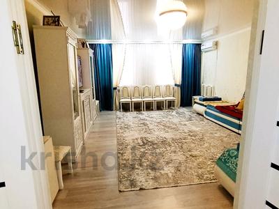 2-комнатная квартира · 90 м² · 4/5 этаж, Мкр. Бирлик — Школа 29 за 34 млн 〒 в Талдыкоргане, мкр Бирлик