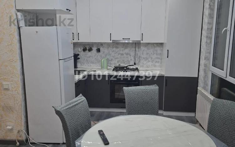 2-комнатная квартира · 55 м² · 2/6 этаж, мкр Шугыла, Жунисова 2/13 к15 за 250 000 ₸ в Алматы, Наурызбайский р-н — фото 5