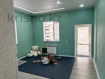 Отдельный дом · 5 комнат · 300 м² · 4 сот., мкр "Шыгыс 3" за 70 млн ₸ в Актау, мкр "Шыгыс 3"