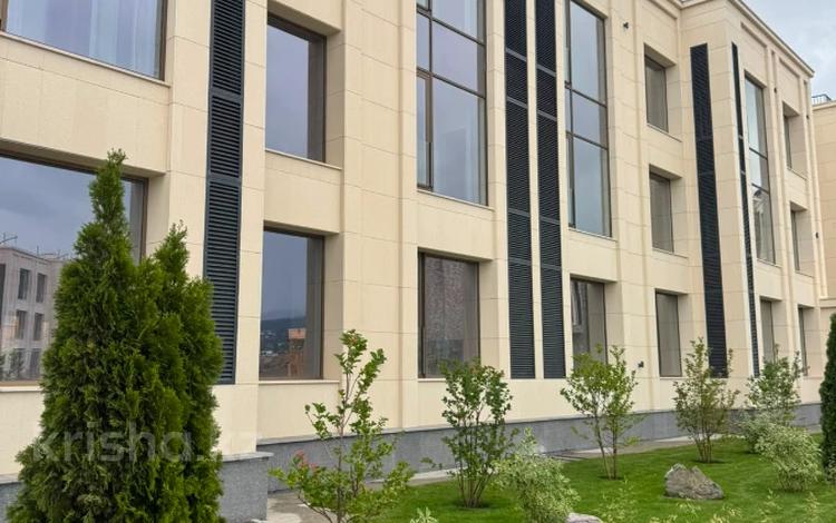 3-комнатная квартира · 95.8 м² · 3/3 этаж, Кенесары хана 43/7 за ~ 124.2 млн ₸ в Алматы, Наурызбайский р-н — фото 4