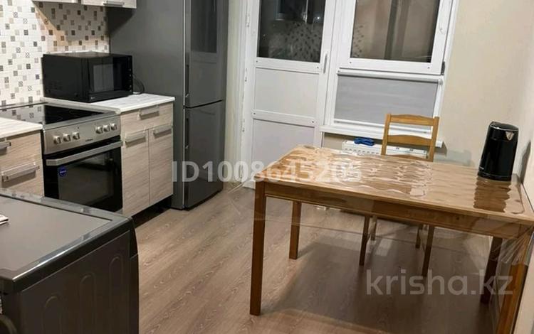 1-бөлмелі пәтер · 38 м² · 10/17 қабат, Бектурова 4/6 — Гипермаркет Анвар, бағасы: 24.5 млн ₸ в Астане, Нура р-н — фото 5