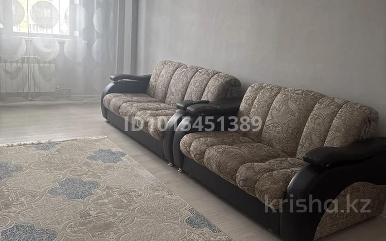 2-комнатная квартира · 72 м² · 15/16 этаж, Жубанова 10 — Иманова жубанова за 260 000 ₸ в Астане, р-н Байконур — фото 2