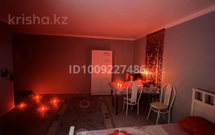 1-комнатная квартира · 50 м² · 3/4 этаж, Сейфуллина — Сейфуллина за 11 000 ₸ в Жезказгане — фото 9