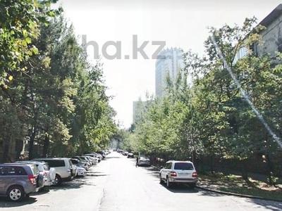 Кеңселер, дүкендер мен бутиктер, қоғамдық тамақтану орны, сұлулық салондары, медорталықтар мен дәріханалар, білім орталықтары · 92 м², бағасы: 120 млн ₸ в Алматы, Медеуский р-н