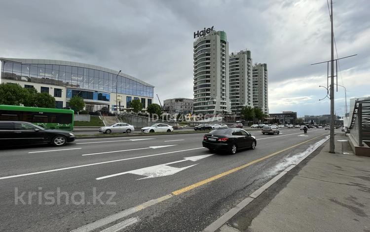 4-бөлмелі пәтер · 83 м² · 5/5 қабат, Самал-2 ш/а. 33 — Мендикулова, бағасы: 83 млн ₸ в Алматы, Медеуский р-н — фото 12