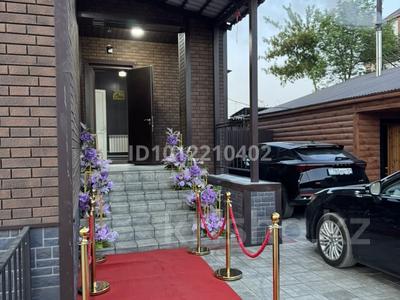 Дом · 7 комнат · 400 м², Переулок,Шыгыс 1 г за 120 000 ₸ в Семее